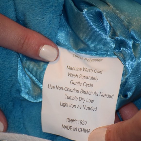 Cozelle Full/Queen Teal Blanket, 100% Polyester - Picture 4 of 4